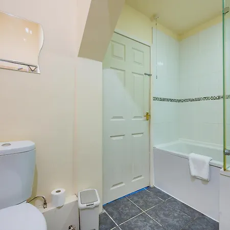 F11Gh - Stylish Flat With Fast Wifi And Parking *
