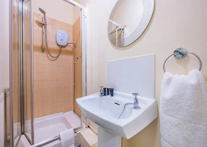 Cozy Luxe Haven: Free Parking & Fast Wifi * Leeds (West Yorkshire)