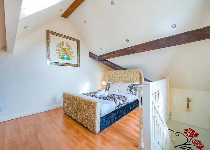 Cozy Luxe Haven: Free Parking & Fast Wifi Apartment Leeds (West Yorkshire)