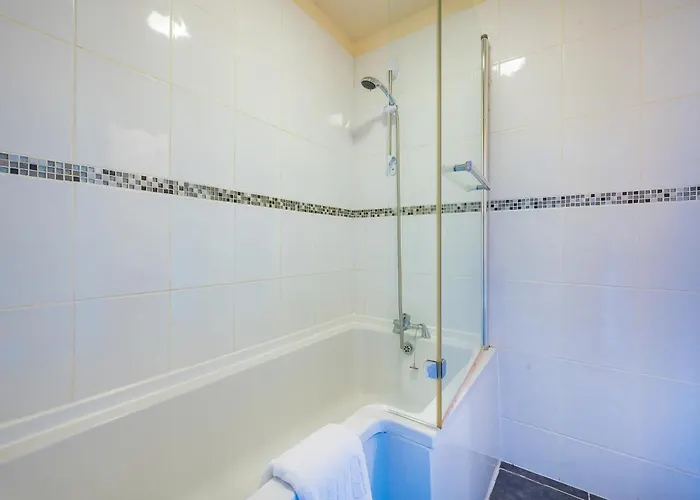 Cozy Luxe Haven: Free Parking & Fast Wifi * Leeds (West Yorkshire)